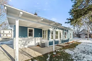 217 N Hugh St, Plano, IL 60545 - Photo 1