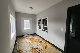 2632 Ridgeland Ave, Berwyn, IL 60402 - Photo 4