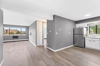 5306 N Cumberland Avenue #323, Chicago, IL 60656 - Photo 8