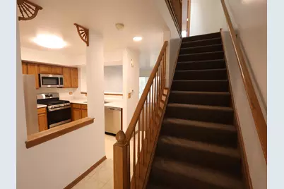 1840 Grove Avenue, Schaumburg, IL 60193 - Photo 4
