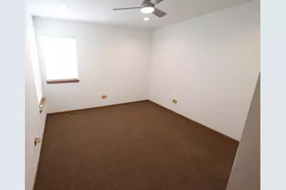 1840 Grove Avenue, Schaumburg, IL 60193 - Photo 24