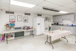 7033 N Kedzie Ave, Chicago, IL 60645 - Photo 22