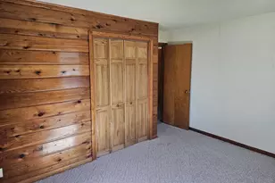 2131 Sunnybrook Dr W, Quincy, IL 62301 - Photo 18