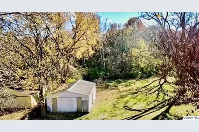 2131 Sunnybrook Drive W, Quincy, IL 62301 - Photo 36