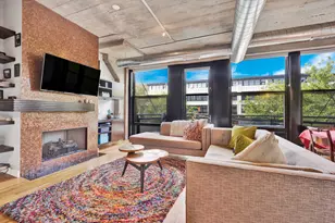 1111 W 15th St, Chicago, IL 60608 - Photo 2