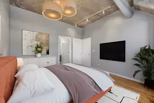 1111 W 15th St, Chicago, IL 60608 - Photo 16