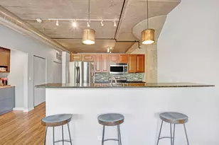 1111 W 15th St, Chicago, IL 60608 - Photo 6