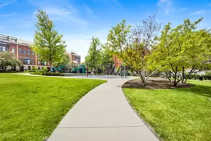 1111 W 15th St, Chicago, IL 60608 - Photo 54