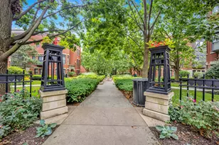 1111 W 15th St, Chicago, IL 60608 - Photo 34