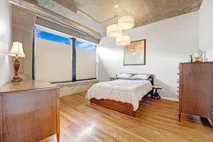 1111 W 15th St, Chicago, IL 60608 - Photo 14