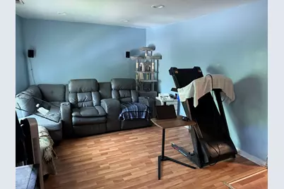 2630 N Central Park Avenue, Chicago, IL 60647 - Photo 10