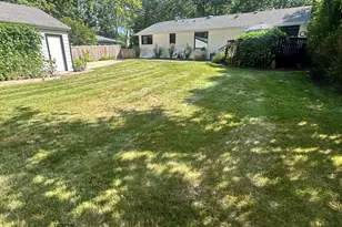 872 Northmoor Rd, Lake Forest, IL 60045 - Photo 22