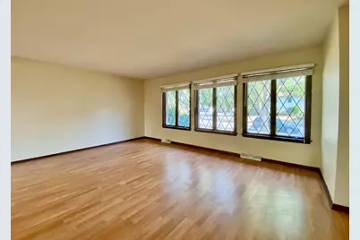 5058 Roberta Lane, Richton Park, IL 60471 - Photo 2