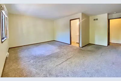 5058 Roberta Lane, Richton Park, IL 60471 - Photo 12