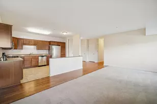 2220 Founders Dr, Northbrook, IL 60062 - Photo 8