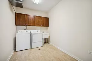 2220 Founders Dr, Northbrook, IL 60062 - Photo 14