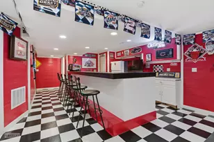 2427 N 42nd Rd, Sheridan, IL 60551 - Photo 36