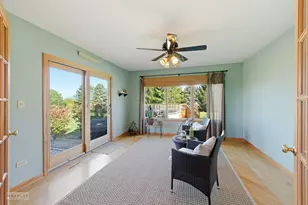 2427 N 42nd Rd, Sheridan, IL 60551 - Photo 18