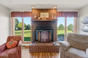 2427 N 42nd Rd, Sheridan, IL 60551 - Photo 16