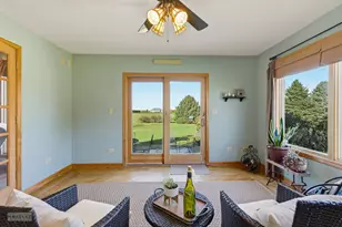 2427 N 42nd Rd, Sheridan, IL 60551 - Photo 22