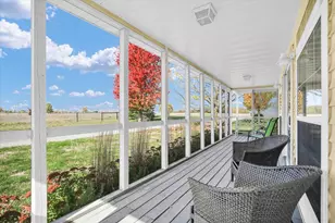 561 County Rd 700 N, Sadorus, IL 61872 - Photo 32