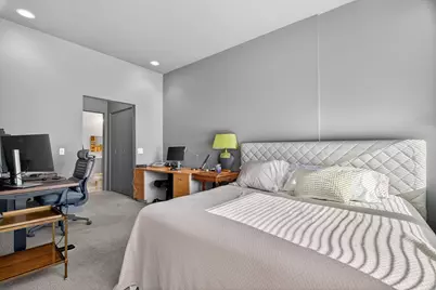 130 S Canal Street #10T, Chicago, IL 60606 - Photo 14