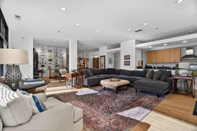 130 S Canal Street #10T, Chicago, IL 60606 - Photo 2