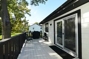 284 E Jefferson St, Bensenville, IL 60106 - Photo 22