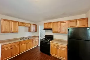 315 Illinois St, Park Forest, IL 60466 - Photo 4