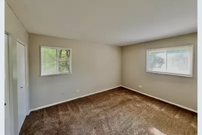 315 Illinois Street, Park Forest, IL 60466 - Photo 12