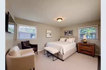 900 W Strieff Lane, Glenwood, IL 60425 - Photo 8