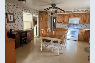 430 E Court Street, Hennepin, IL 61327 - Photo 6