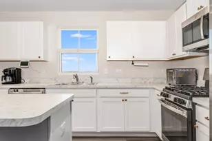 420 Monterey St, Yorkville, IL 60560 - Photo 10