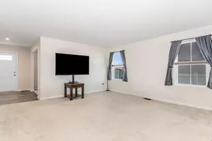 420 Monterey St, Yorkville, IL 60560 - Photo 14