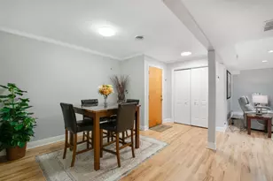 612 Mulford St, Evanston, IL 60202 - Photo 6