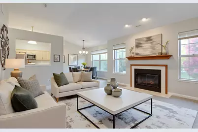 543 Grosse Pointe Circle, Vernon Hills, IL 60061 - Photo 4