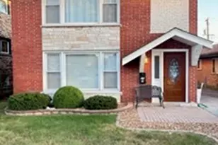 4825 Columbus Dr, Oak Lawn, IL 60453 - Photo 1