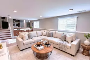 22500 Pleasant Dr, Richton Park, IL 60471 - Photo 8