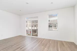 2171 Yellowstone Blvd, Mundelein, IL 60060 - Photo 8