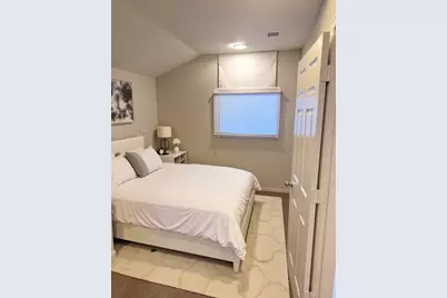 5125 W 101st Street, Oak Lawn, IL 60453 - Photo 8