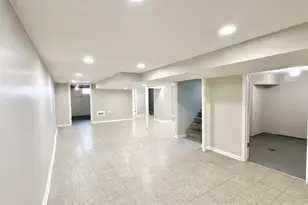 17303 Roy St, Lansing, IL 60438 - Photo 8