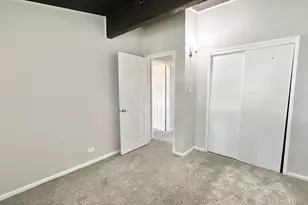 15043 Meadow Ln, Dolton, IL 60419 - Photo 12