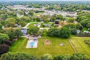 2912 Woodlawn Rd, Sterling, IL 61081 - Photo 16