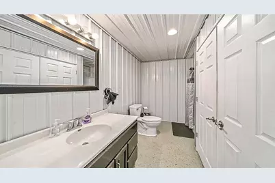 2912 Woodlawn Road, Sterling, IL 61081 - Photo 20