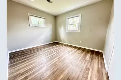 34W744 N James Drive, Saint Charles, IL 60174 - Photo 12