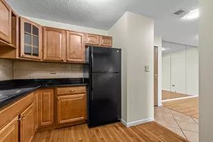 720 Weidner Rd, Buffalo Grove, IL 60089 - Photo 14