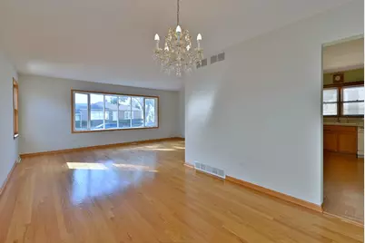 7350 W Argyle Street, Harwood Heights, IL 60706 - Photo 8