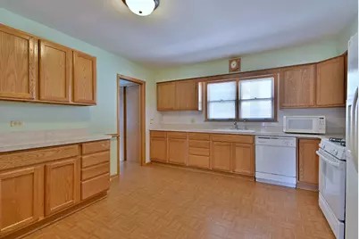 7350 W Argyle Street, Harwood Heights, IL 60706 - Photo 10