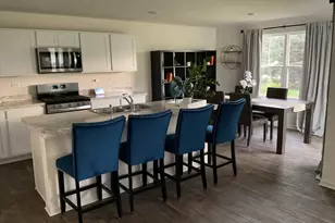 1315 Stonecrop Ln, Joliet, IL 60431 - Photo 4