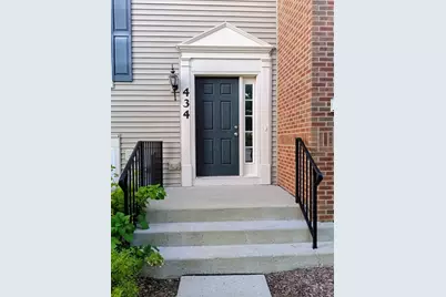 434 Town Center Boulevard, Gilberts, IL 60136 - Photo 2